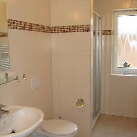 Apartmenthaus Hus Uebi By Rujana Apartamento Binz