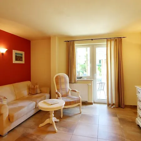 Apartamento Apartmenthaus Hus Uebi By Rujana